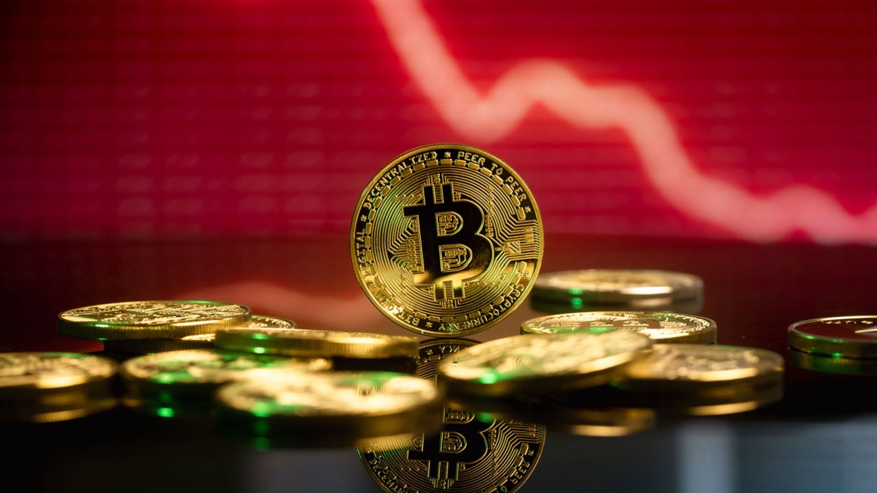 BTC Plunges Under $27,000, Hitting 7-Week Low – Market Updates Bitcoin News